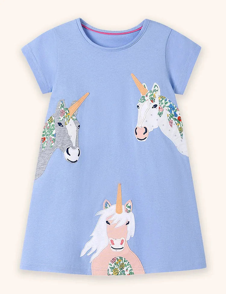 Rochie de aplicare a unicornului de desene animate