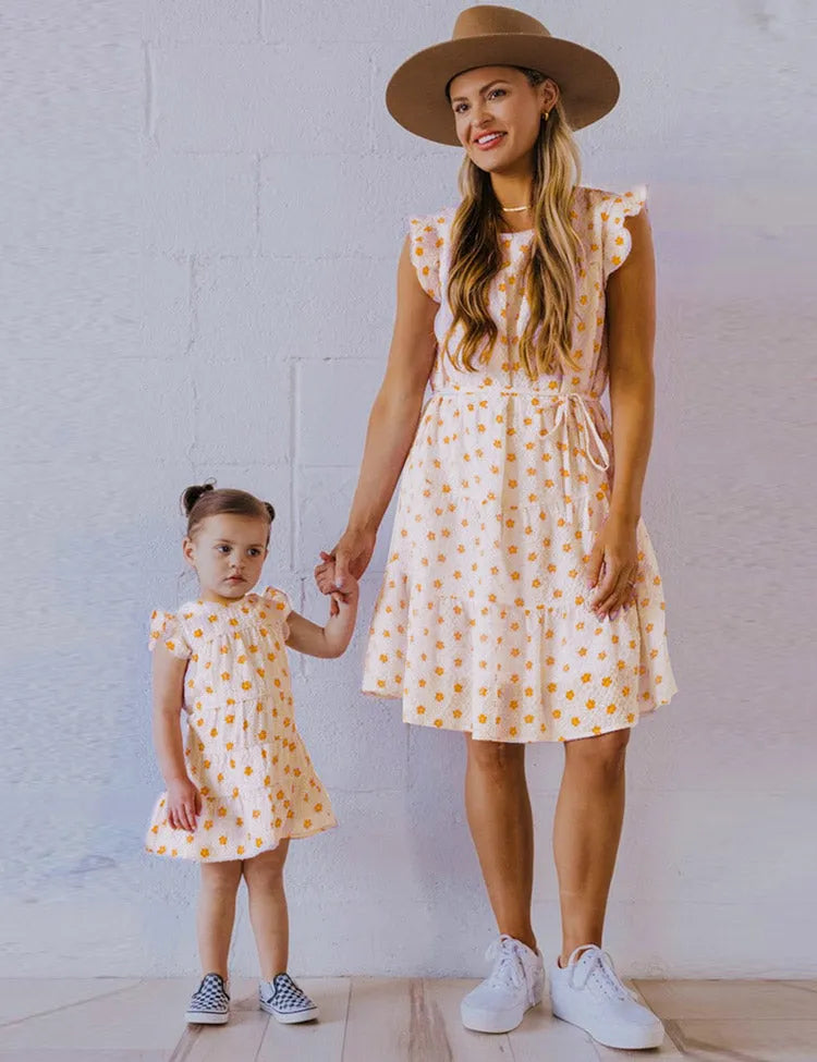 Mom&Me Strap Holiday Tiny Flower Dress