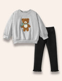 Conjunto de sudadera con oso lindo y esponjoso