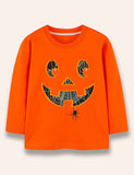 T-shirt a maniche lunghe stampata con sorriso di zucca incandescente di Halloween