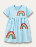 Kleid mit Regenbogen-Print