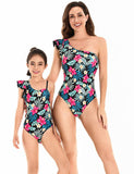 Maillot de bain une pièce assorti à la famille florale